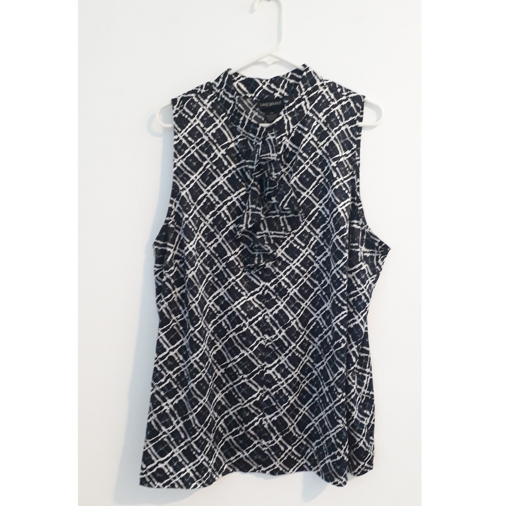 Lane Bryant Silky Sleeveless Blouse Sz 24-M20